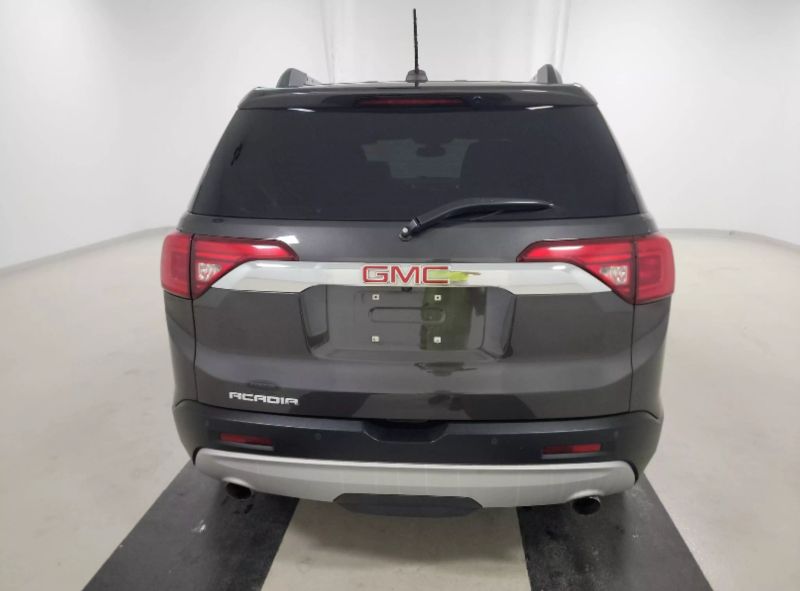 2018 GMC Acadia SUV / Crossover
