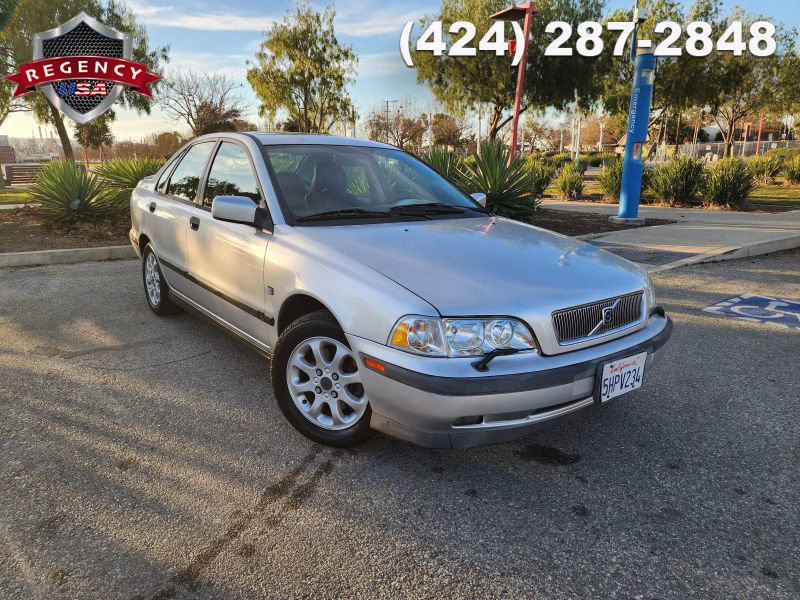 2000 Volvo S40 Base