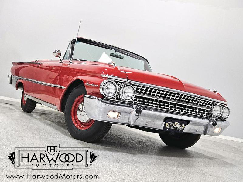 Photo of a 1961 Ford Galaxie Sunliner Convertible for sale