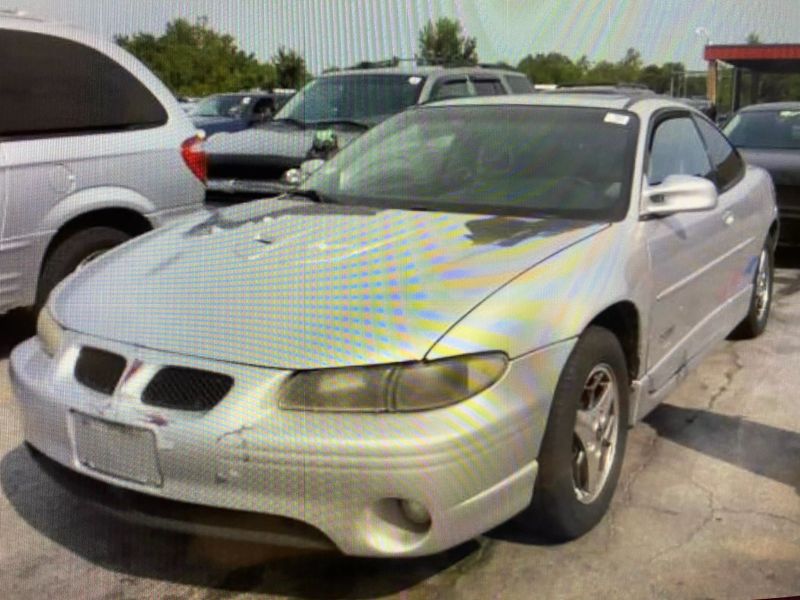 1999 Pontiac Grand Prix GT coupe