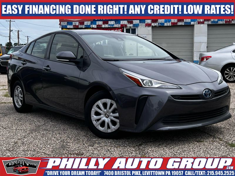 2021 Toyota Prius LE