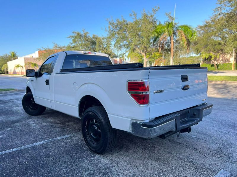 2013 Ford F150 Regular Cab  - $12,500