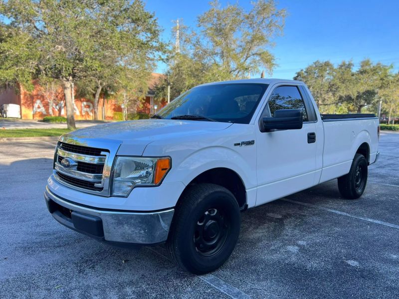 2013 Ford F150 Regular Cab  - $12,500