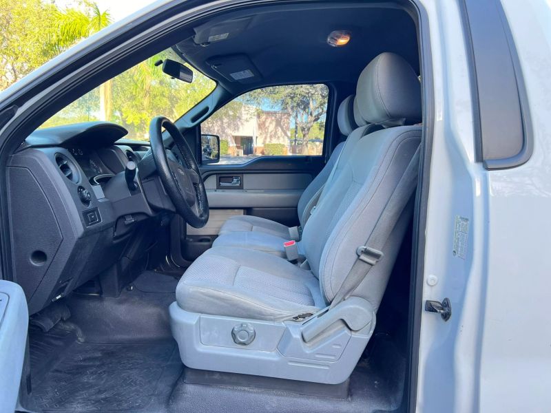 2013 Ford F150 Regular Cab  - $12,500