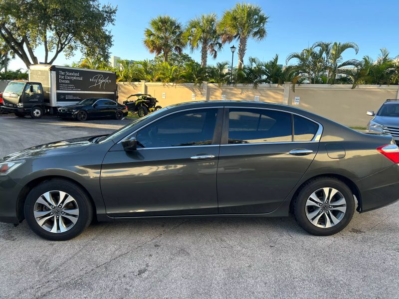 2013 HONDA Accord Sedan - $11,800