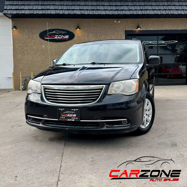 2011 Chrysler Town and Country Touring-L