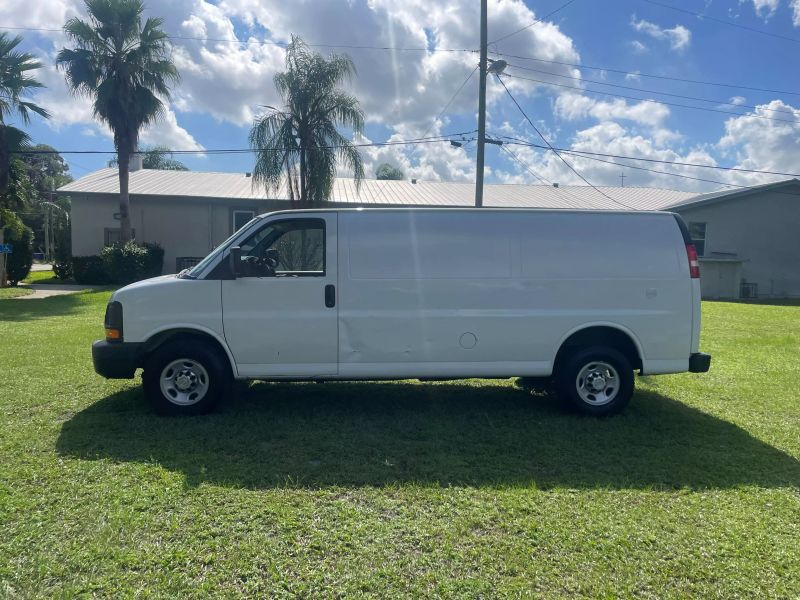 2014 Chevrolet Express 2500 Cargo  - $13,990