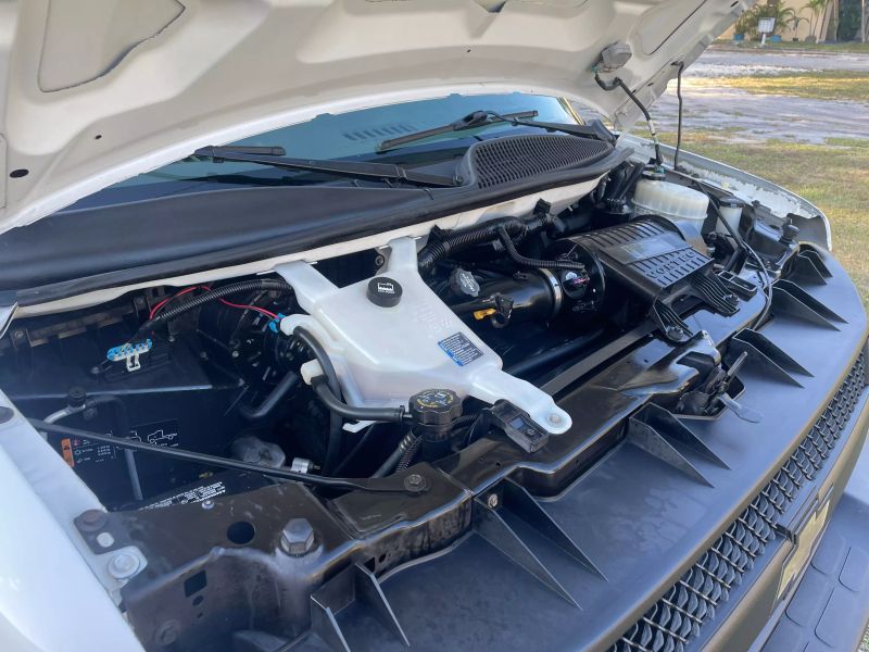 2013 Chevrolet Express 1500 Cargo  - $14,990