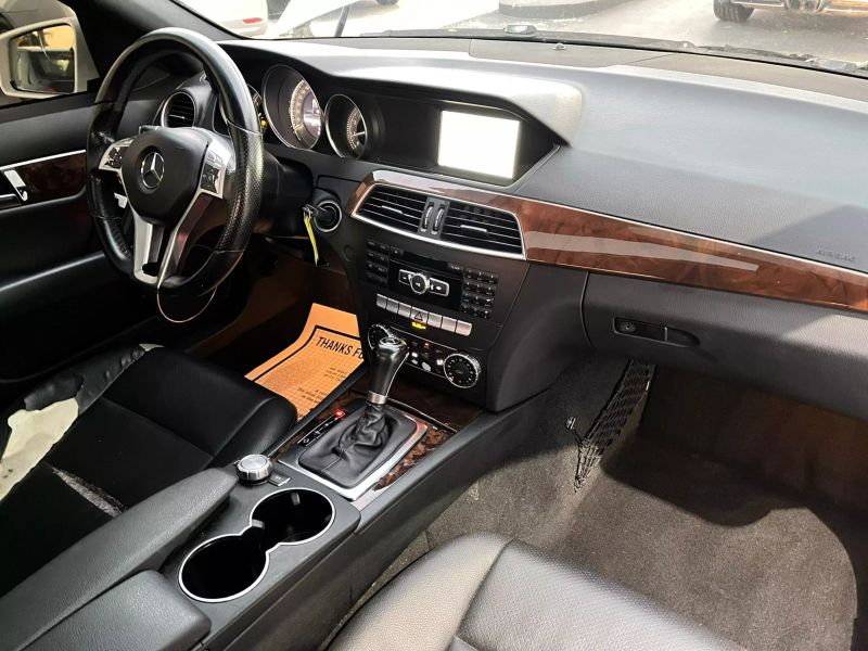 2013 Mercedes-Benz C-Class  - $4,995