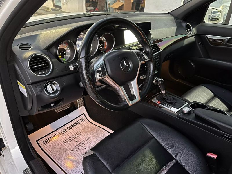 2013 Mercedes-Benz C-Class  - $4,995
