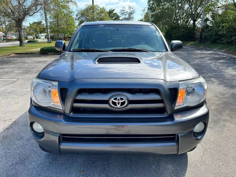 2009 Toyota Tacoma Double Cab  - $13,200