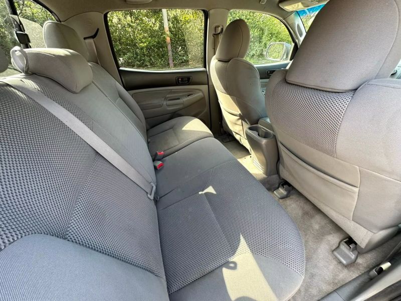 2009 Toyota Tacoma Double Cab  - $13,200