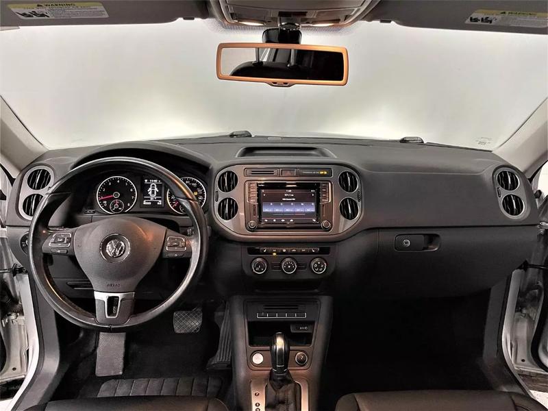 2016 Volkswagen Tiguan 2.0T S Sport Utility 4D 23