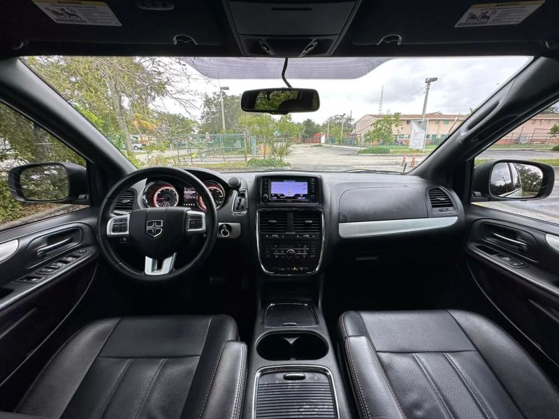 2018 Dodge Grand Caravan Passenger  - $15,499