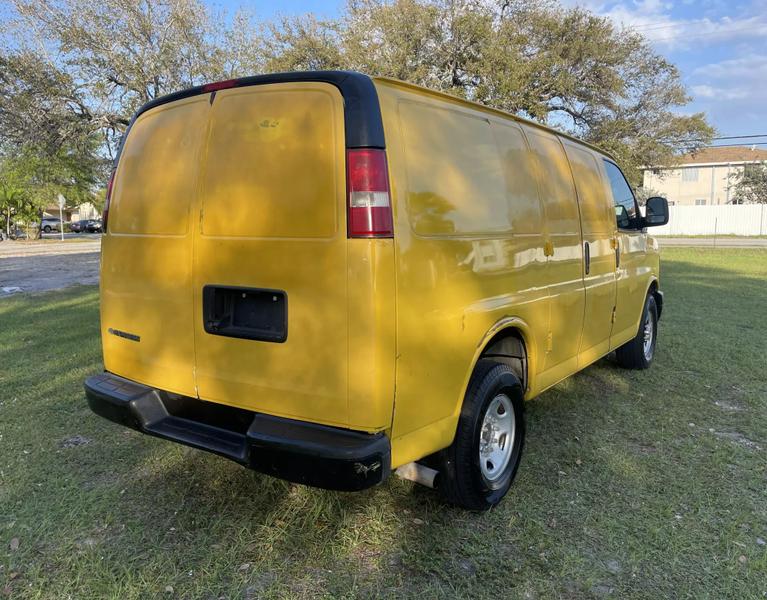2014 Chevrolet Express Van - $7,990