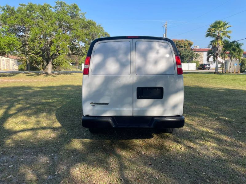 2018 Chevrolet Express 2500 Cargo  - $16,990