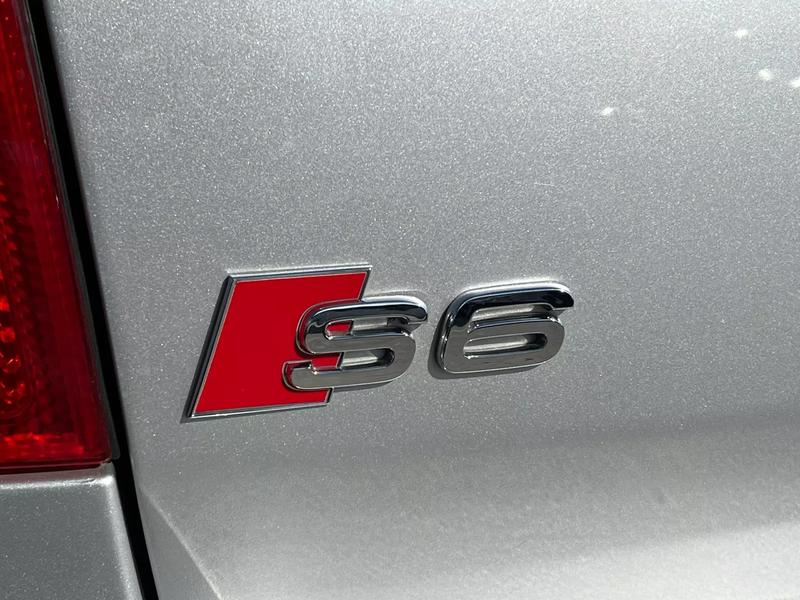 2003 Audi S6  - $12,995