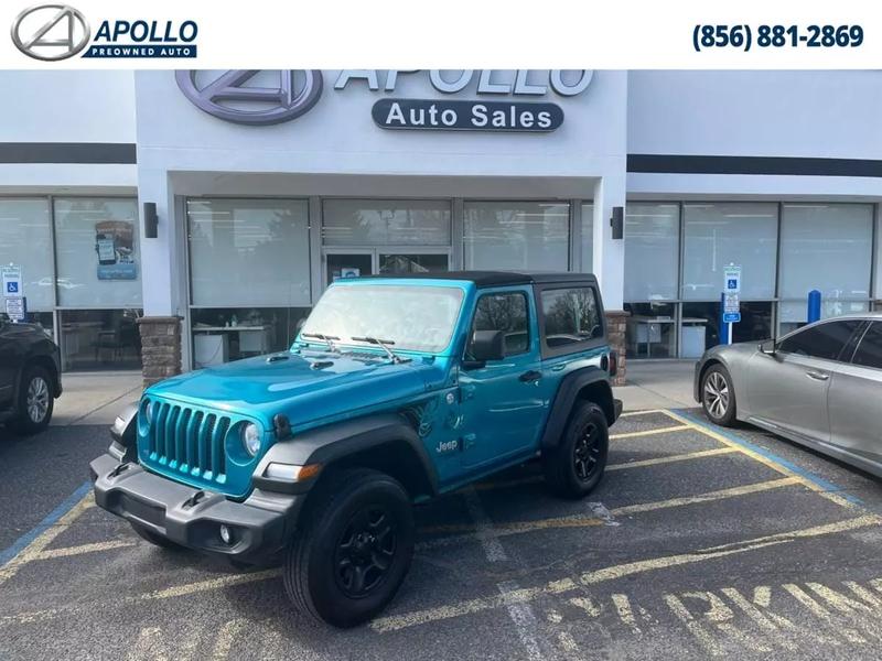 Used Jeep Wrangler in Bikini Pearlcoat For Sale: Check Photos, Prices And  Dealers Near Me | CarBuzz