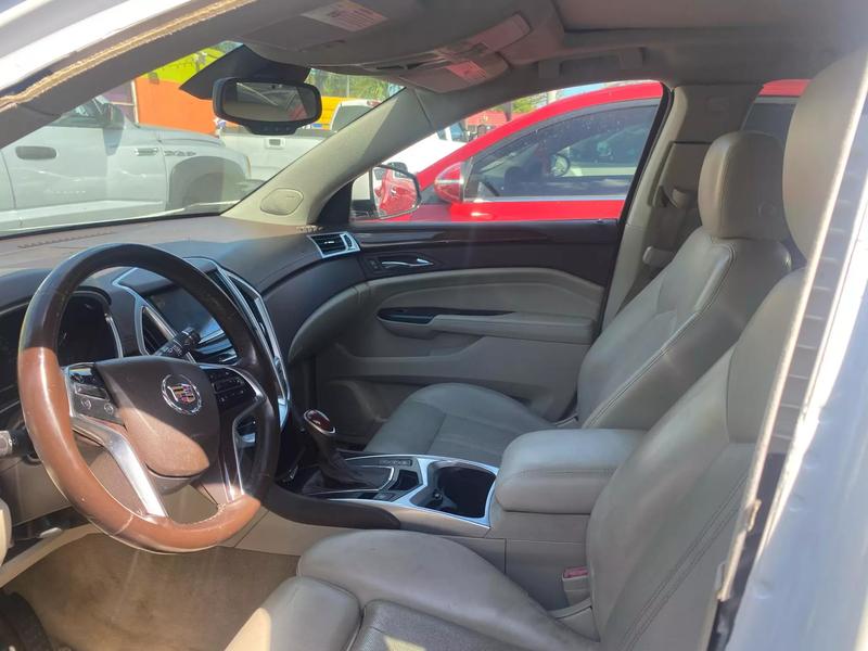 2016 Cadillac SRX  - $13,900