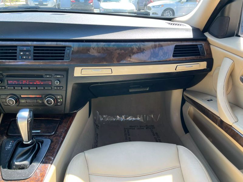 2011 BMW 3 Series  - $7,595