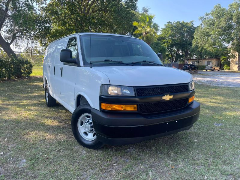 2018 Chevrolet Express 2500 Cargo  - $16,990
