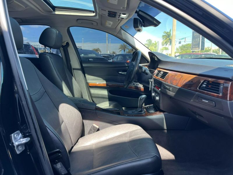 2011 BMW 3 Series  - $5,795