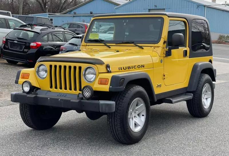 Used Jeep Wrangler in Solar Yellow For Sale: Check Photos, Prices And  Dealers Near Me | CarBuzz