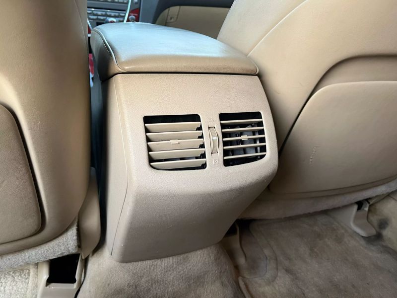 2009 LEXUS ES Sedan - $5,500