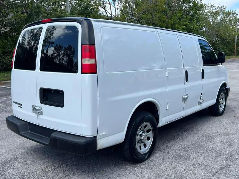 2013 CHEVROLET Express Van - $14,200