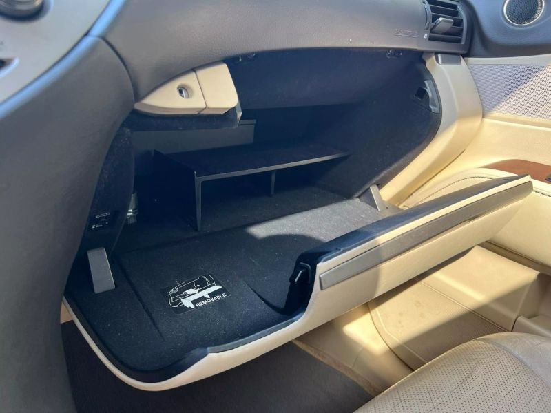 2013 Lexus RX SUV - $15,500