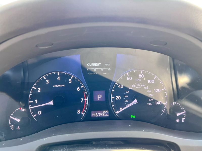 2013 Lexus RX SUV - $15,500