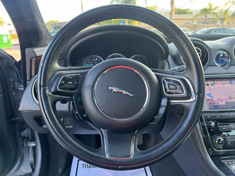 2011 Jaguar XJ  - $14,595