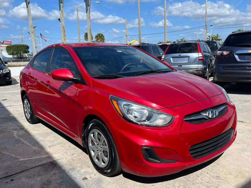2013 Hyundai Accent  - $6,995