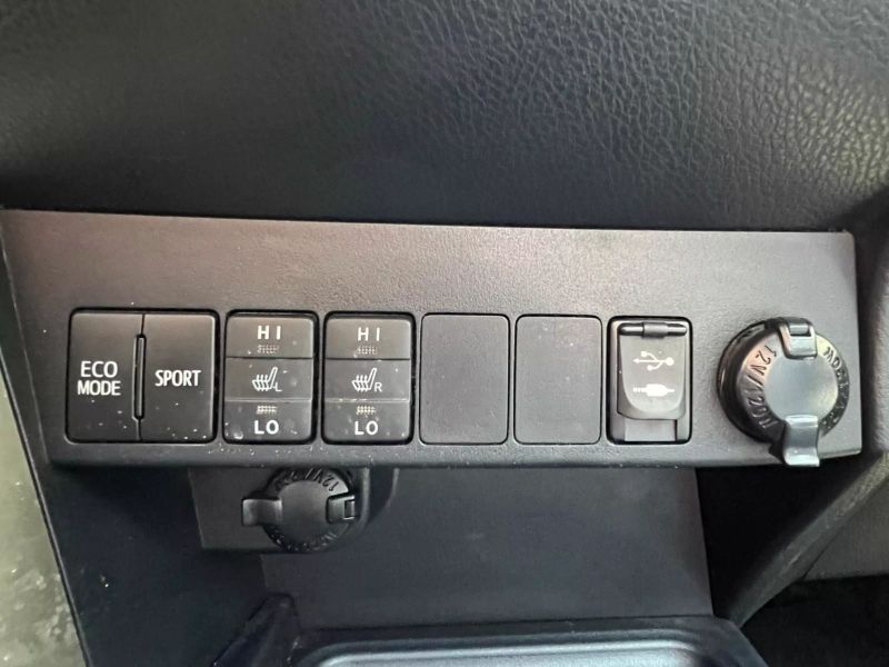 2014 Toyota RAV4  - $14,599