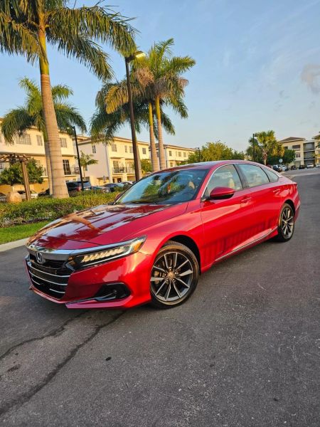 2021 Honda Accord  - $19,999