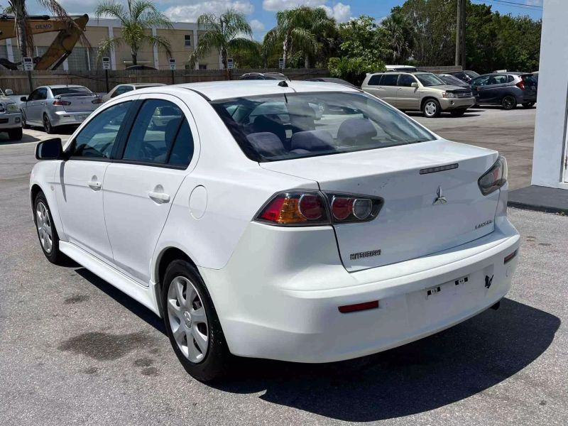 2013 Mitsubishi Lancer  - $4,995