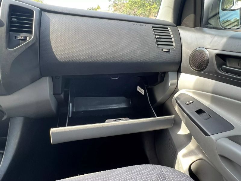 2013 Toyota Tacoma Access Cab  - $14,900