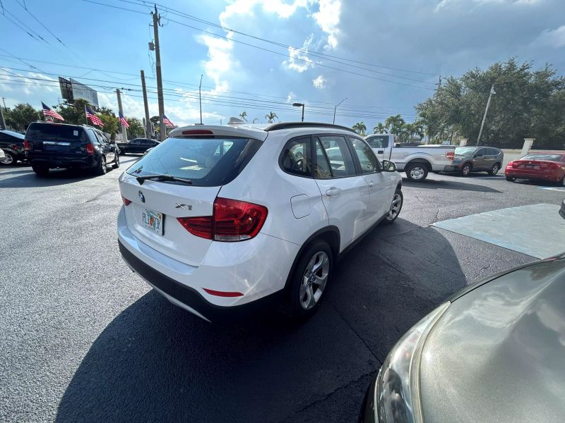 2013 BMW X1 SUV / Crossover - $9,600