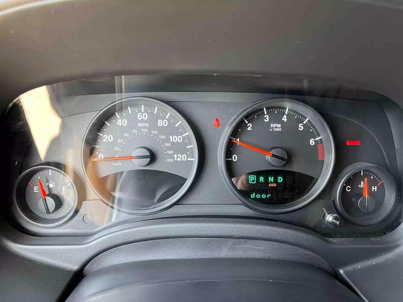 2012 JEEP Compass SUV / Crossover - $5,500