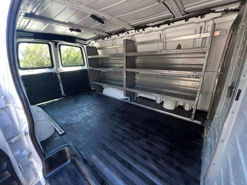 2015 Chevrolet Express 2500 Cargo  - $16,499
