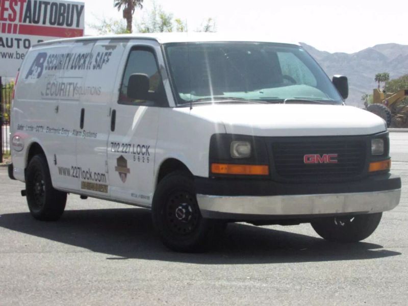 2012 GMC Savana Cargo Van 1500