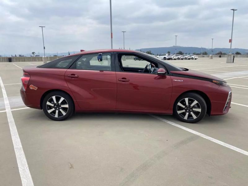 2019 Toyota Mirai Fuel Cell EV