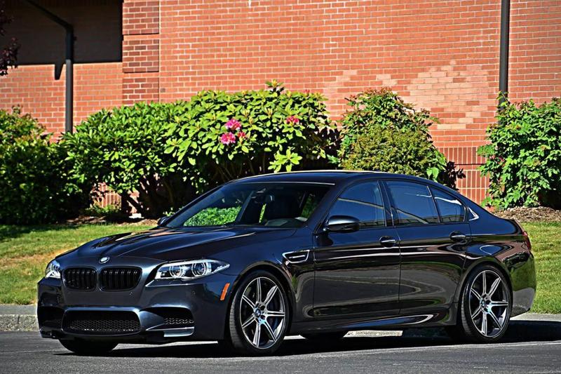 Used Bmw M5 Sedan In Azurite Black Metallic For Sale: Check Photos, Prices  And Dealers Near Me | Carbuzz