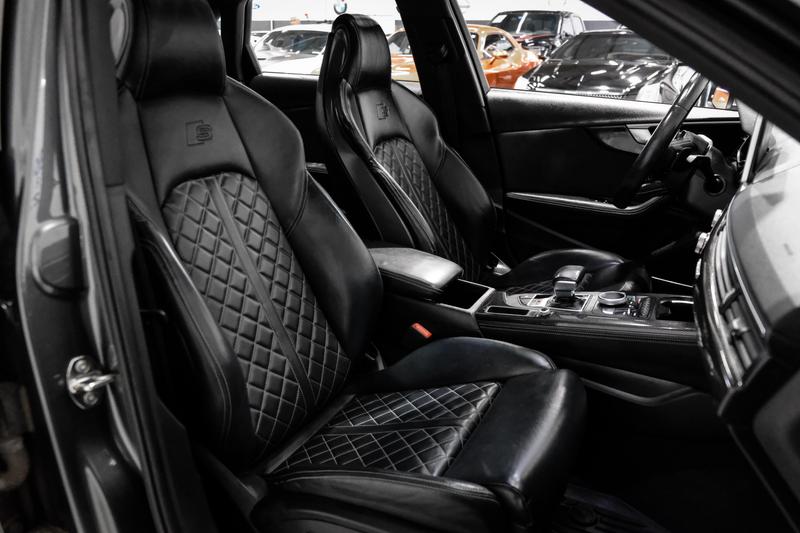 2018 Audi S4 Premium Plus Sedan 4D 38