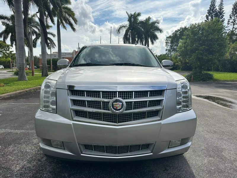 2011 Cadillac Escalade ESV  - $15,499