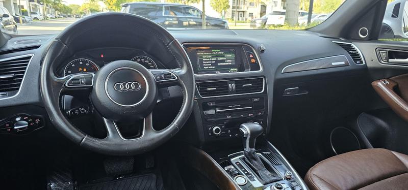 2015 Audi Q5 SUV / Crossover - $12,499