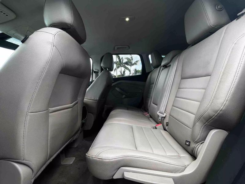 2014 FORD Escape SUV / Crossover - $6,995