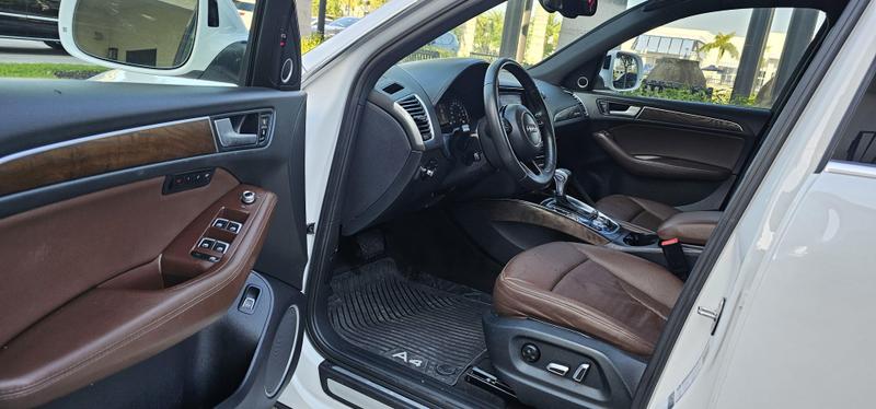 2015 Audi Q5 SUV / Crossover - $12,499