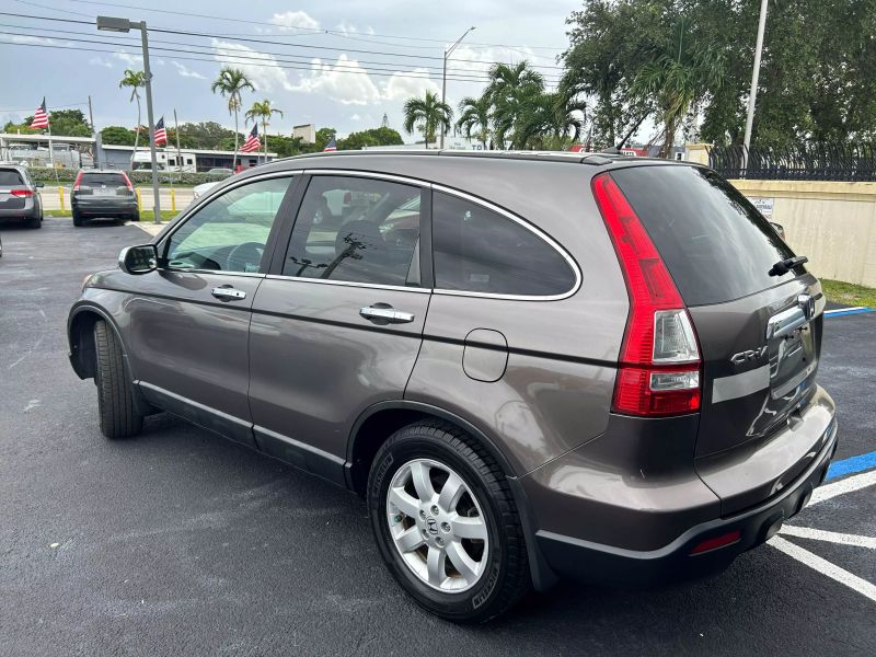 2009 HONDA CR-V SUV / Crossover - $9,400