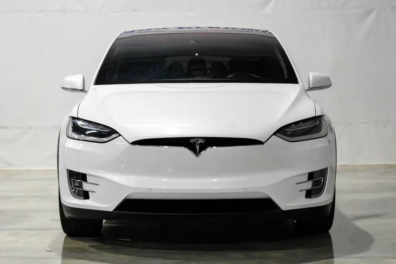 2016 Tesla Model X P90D Sport Utility 4D 3